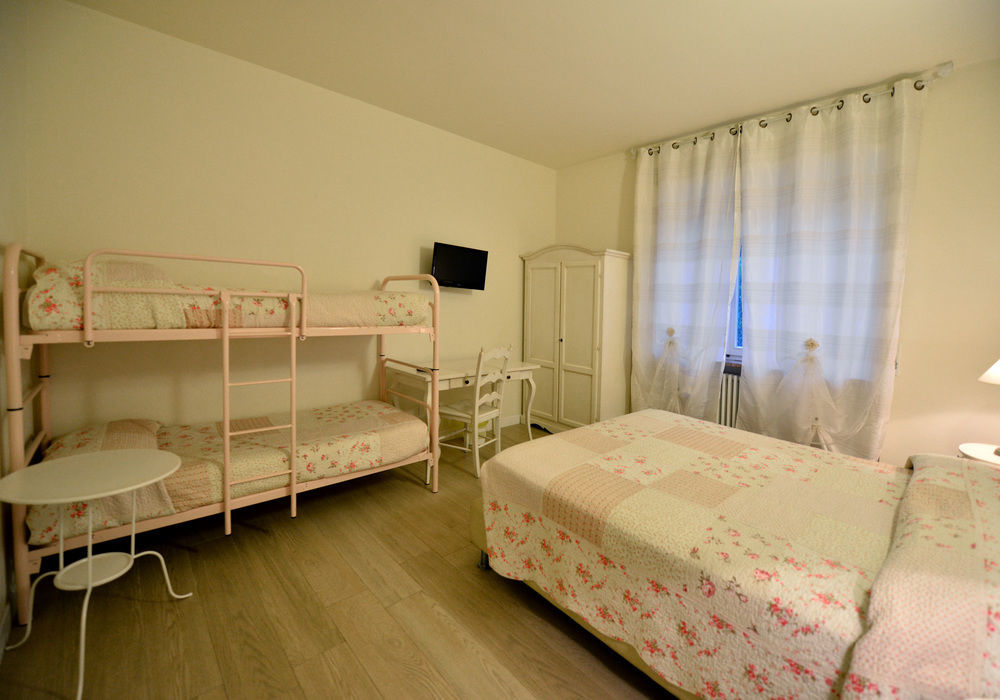 B&B Villa Bianca Sona Bagian luar foto