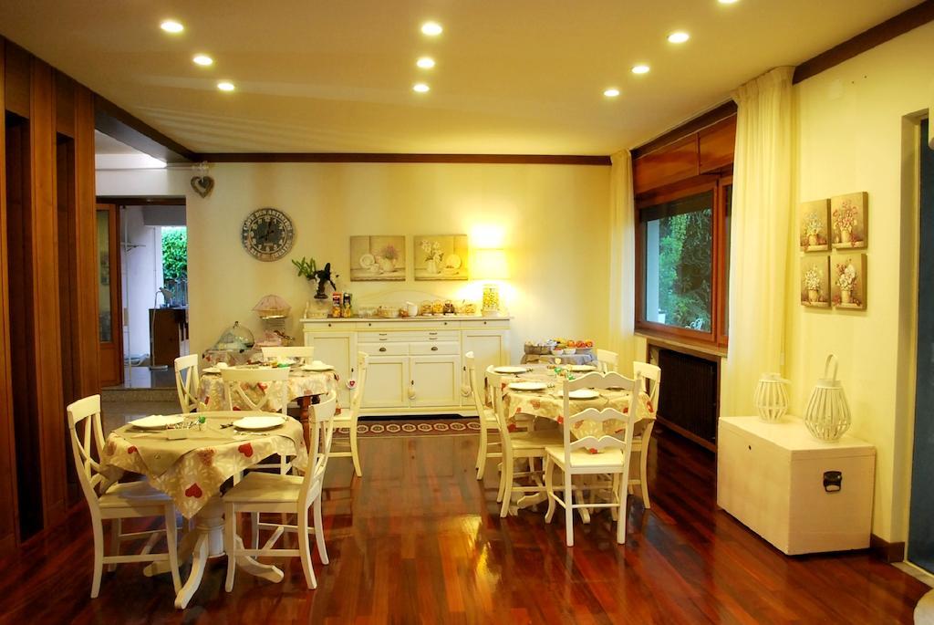B&B Villa Bianca Sona Bagian luar foto