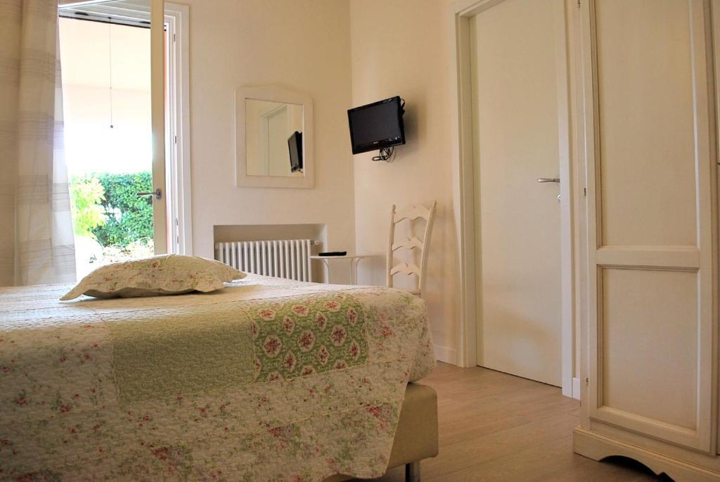 B&B Villa Bianca Sona Bagian luar foto