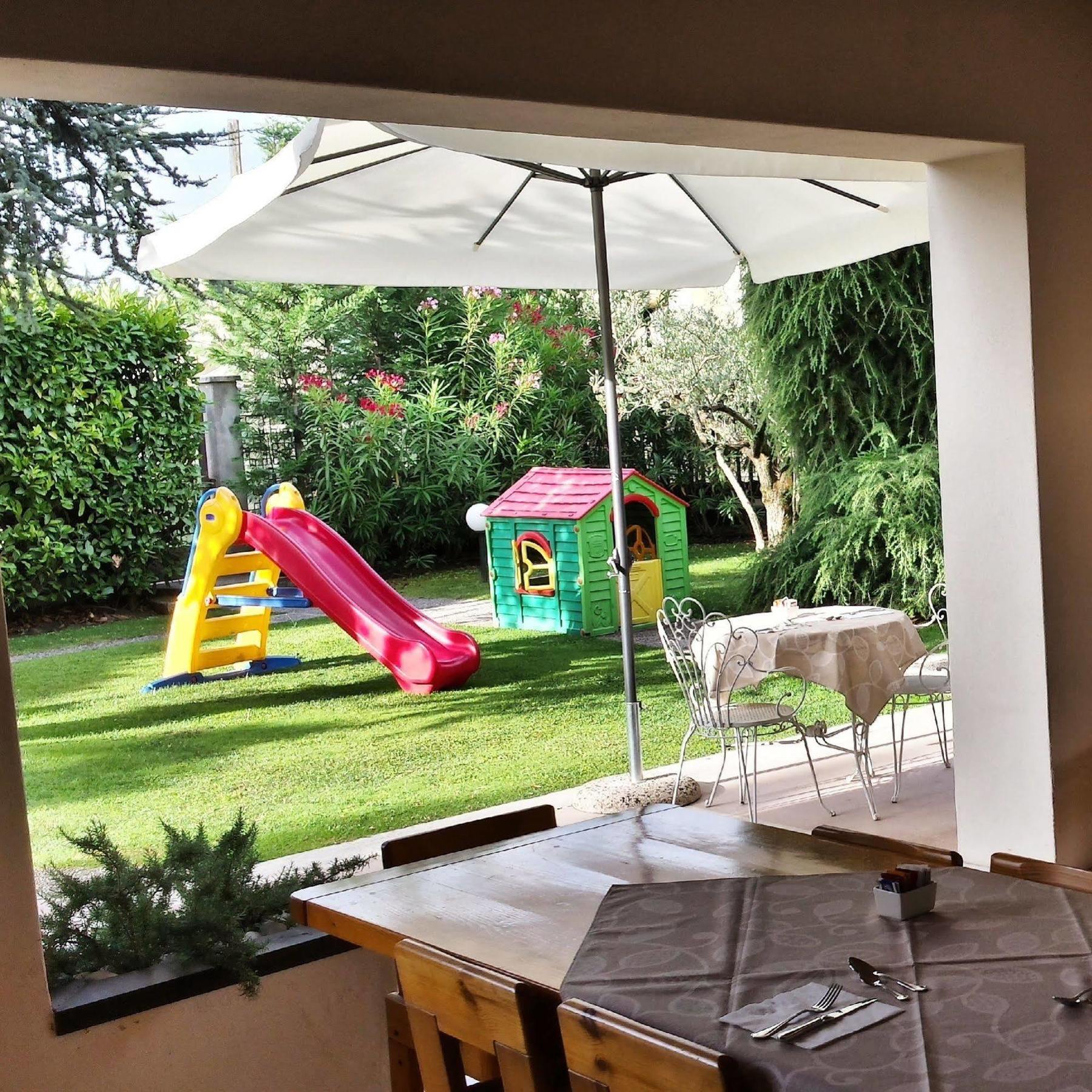 B&B Villa Bianca Sona Bagian luar foto
