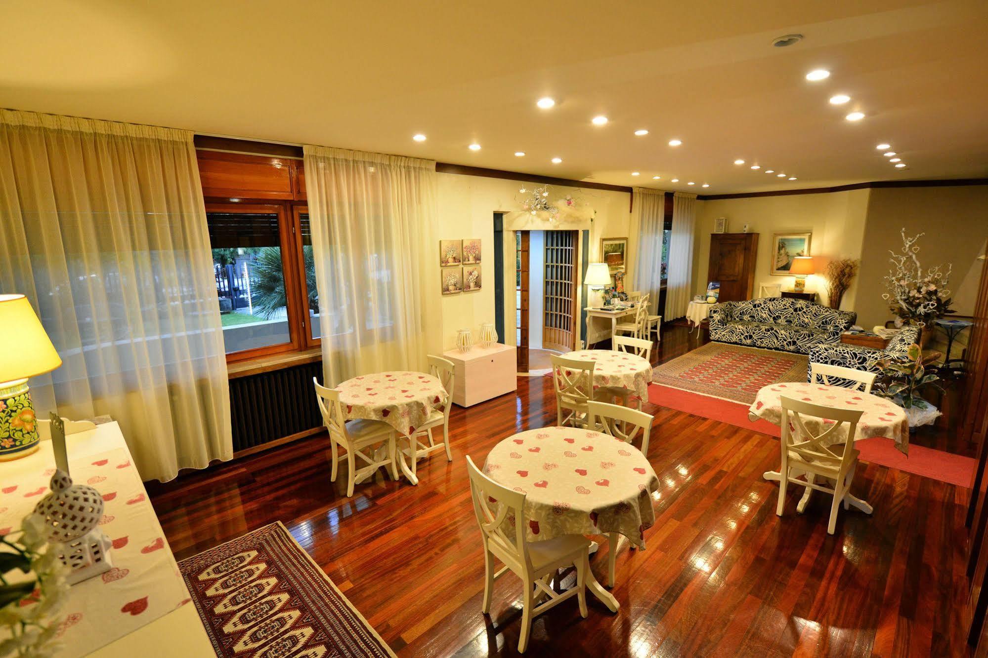 B&B Villa Bianca Sona Bagian luar foto