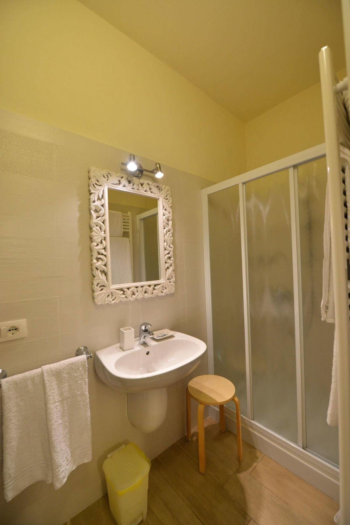 B&B Villa Bianca Sona Bagian luar foto